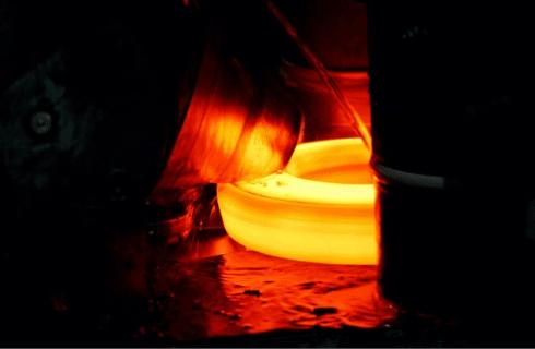 大塚鉄工 株式会社