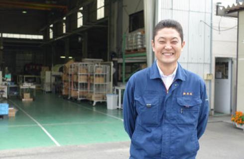 株式会社共進