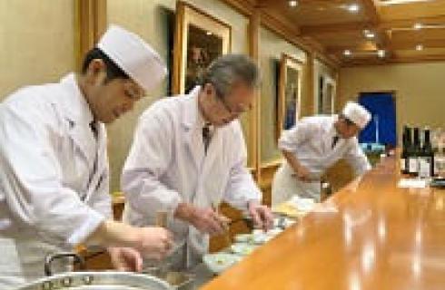 株式会社丸峰観光ホテル