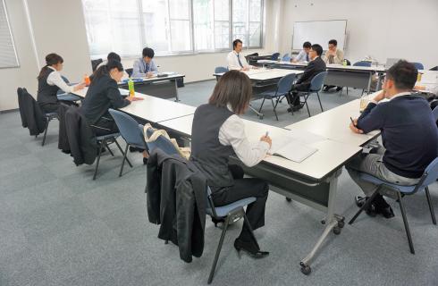 株式会社ビュー