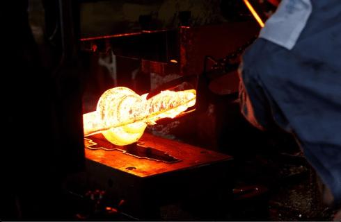 大塚鉄工 株式会社