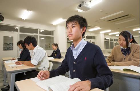 株式会社 東日本学院