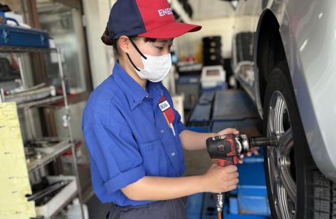 株式会社 栗林商店
