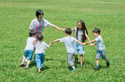 社会福祉法人 アイリス学園 児童養護施設 アイリス学園