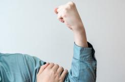 株式会社新日本統起