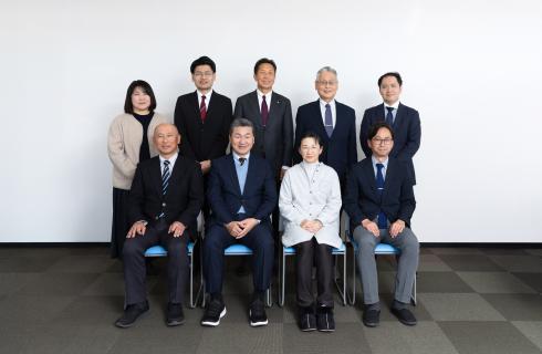 株式会社 エルシーアール