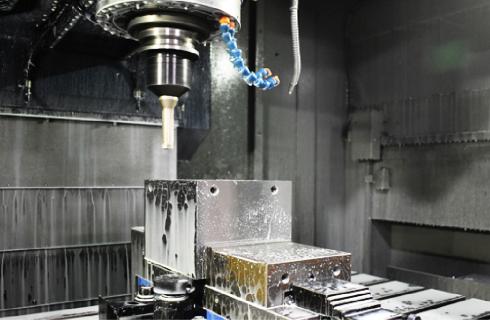 株式会社 三峯金型