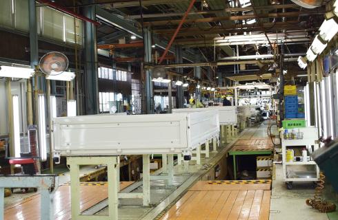 高田車体株式会社