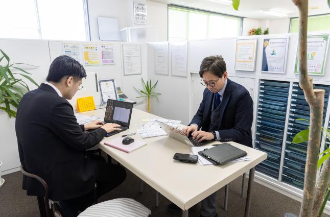 株式会社 エルシーアールの求人情報