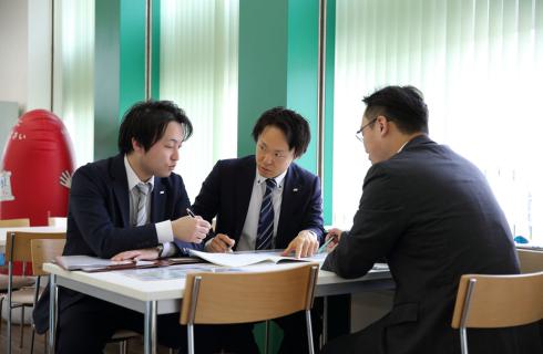 株式会社 セレサ