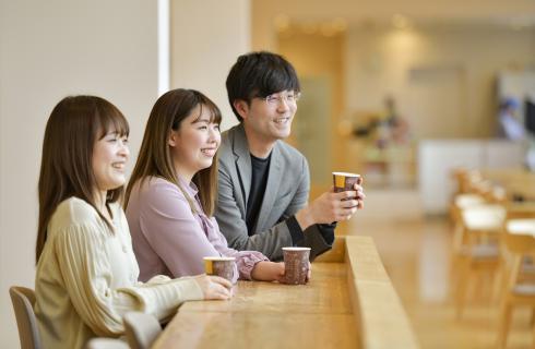 株式会社 KDDIエボルバ