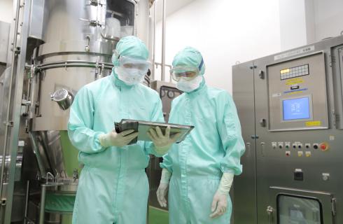 日新製薬株式会社