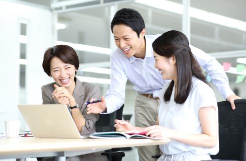 株式会社 ファッション・カタクラ