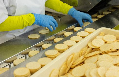 酒田米菓 株式会社