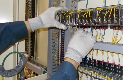 セブンズエレクトロ株式会社